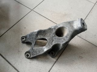 bontott AUDI A4 B8 Motor Tartó Bak (Pozíciófüggetlen)