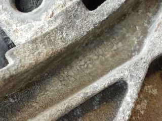 bontott AUDI A4 B8 Motor Tartó Bak (Pozíciófüggetlen)