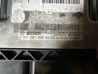 bontott AUDI A4 B8 Motorvezérlő