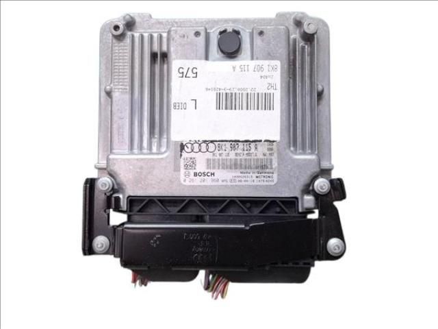 bontott AUDI A4 B8 Motorvezérlő
