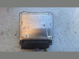 bontott AUDI A4 B8 Motorvezérlő