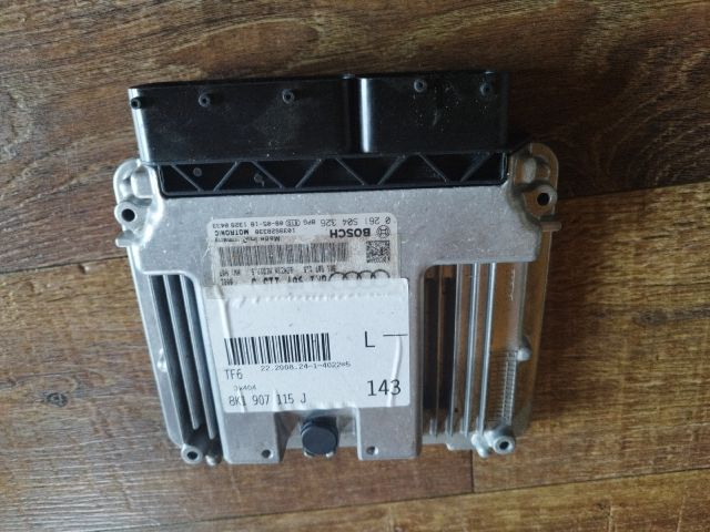 bontott AUDI A4 B8 Motorvezérlő