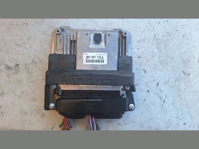 bontott AUDI A4 B8 Motorvezérlő