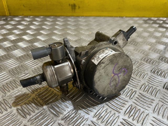 bontott AUDI A4 B8 Nagynyomású Szivattyú