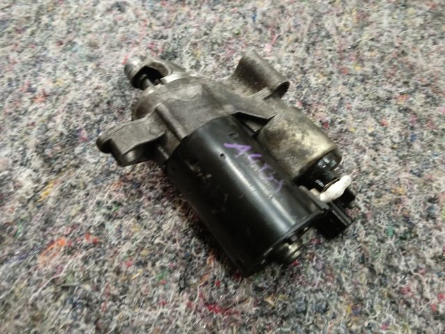 bontott AUDI A4 B8 Önindító