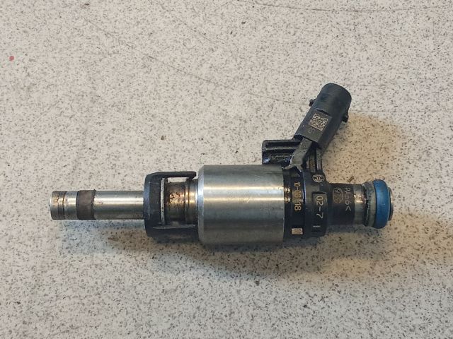 bontott AUDI A4 B8 Porlasztó (1 db)