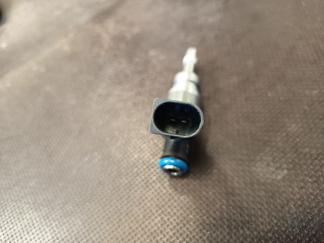 bontott AUDI A4 B8 Porlasztó (1 db)