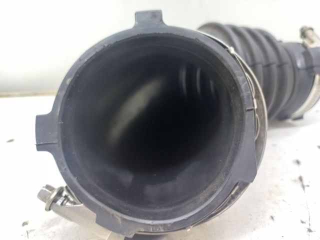 bontott AUDI A4 B8 Szívó Cső