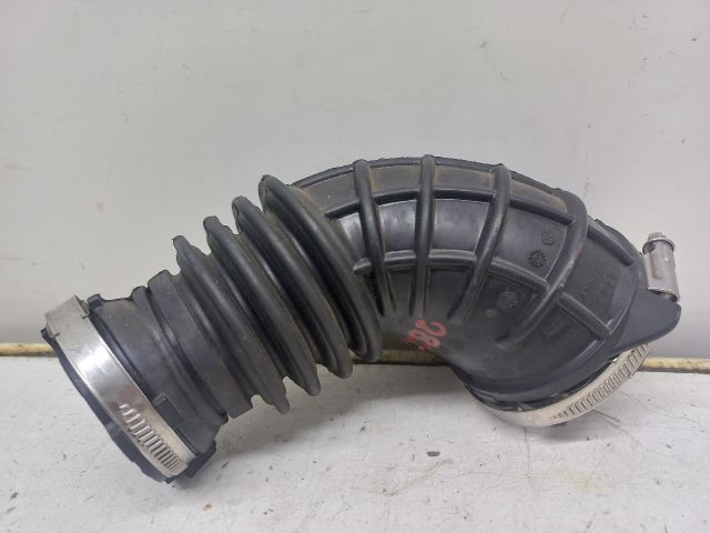 bontott AUDI A4 B8 Szívó Cső