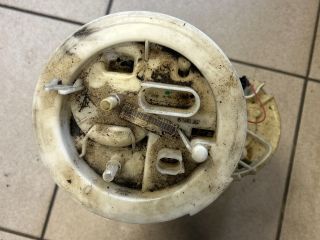bontott AUDI A4 B8 Üzemanyag Szivattyú