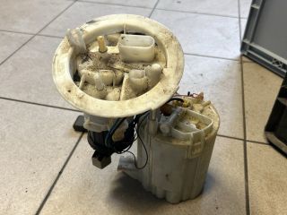 bontott AUDI A4 B8 Üzemanyag Szivattyú