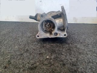 bontott AUDI A4 B8 Vákumpumpa