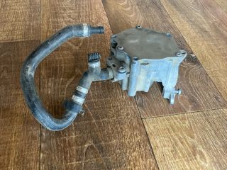 bontott AUDI A4 B8 Vákumpumpa