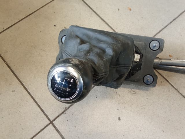 bontott AUDI A4 B8 Váltó Kulissza