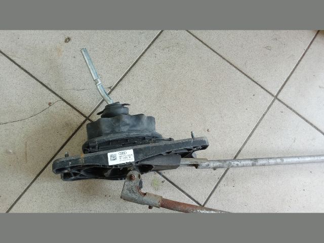 bontott AUDI A4 B8 Váltó Kulissza