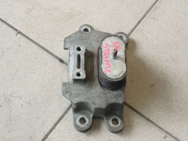 bontott AUDI A4 B8 Váltó Tartó Bak (Pozíciófüggetlen)