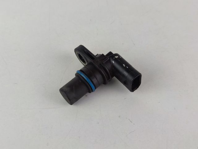 bontott AUDI A4 B8 Vezérműtengely Fordulatszám Jeladó