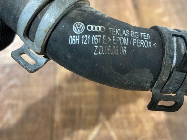 bontott AUDI A4 B8 Vízcső