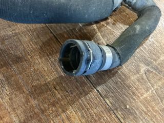 bontott AUDI A4 B8 Vízcső