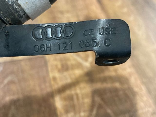 bontott AUDI A4 B8 Vízcső