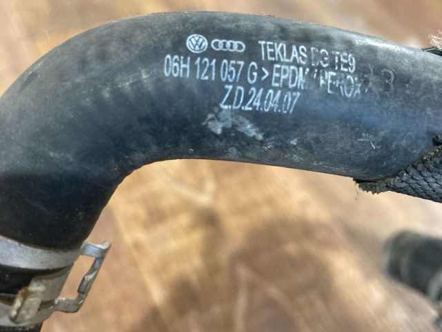 bontott AUDI A4 B8 Vízcső