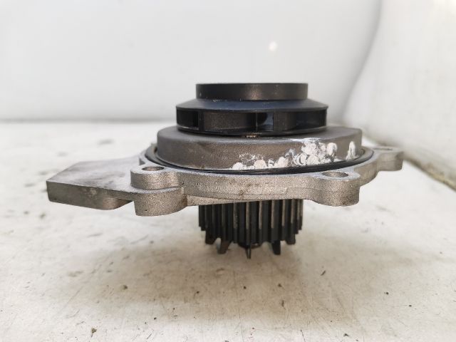 bontott AUDI A4 B8 Vízpumpa