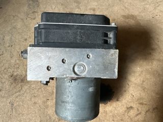 bontott AUDI A4 B8 ABS Kocka