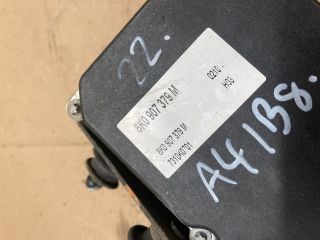 bontott AUDI A4 B8 ABS Kocka