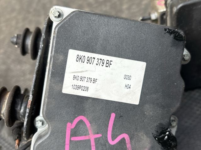 bontott AUDI A4 B8 ABS Kocka