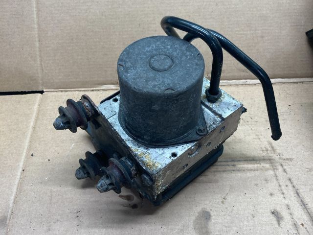 bontott AUDI A4 B8 ABS Kocka