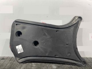 bontott AUDI A4 B8 Alsó Motorburkolat