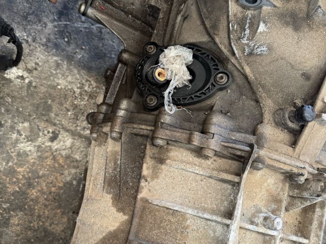 bontott AUDI A4 B8 Automata Váltó