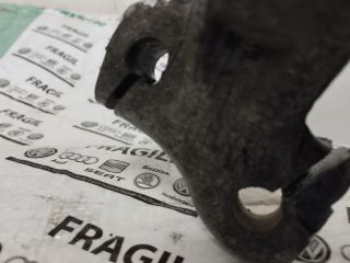 bontott AUDI A4 B8 Bal első Csonkállvány Kerékaggyal