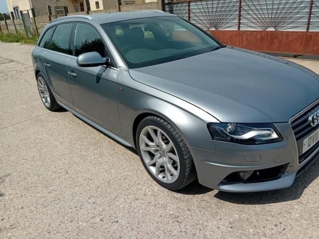 bontott AUDI A4 B8 Bal első Csonkállvány