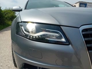 bontott AUDI A4 B8 Bal első Csonkállvány