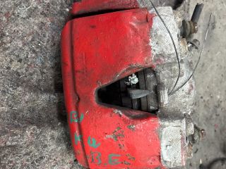 bontott AUDI A4 B8 Bal első Féknyereg Munkahengerrel