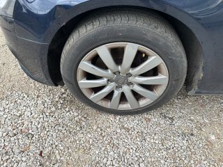 bontott AUDI A4 B8 Bal első Gólyaláb (Lengécsillapító, Rugó)