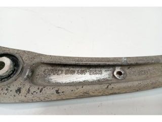 bontott AUDI A4 B8 Bal első Lengőkar