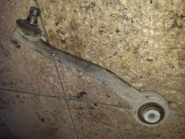 bontott AUDI A4 B8 Bal első Lengőkar