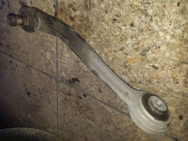 bontott AUDI A4 B8 Bal első Lengőkar