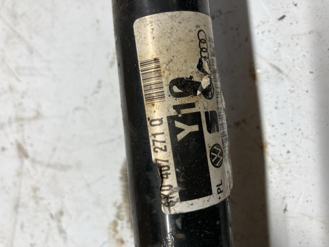 bontott AUDI A4 B8 Bal Féltengely