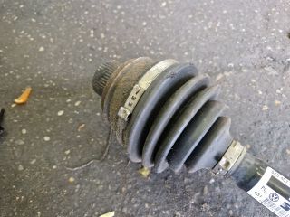 bontott AUDI A4 B8 Bal Féltengely