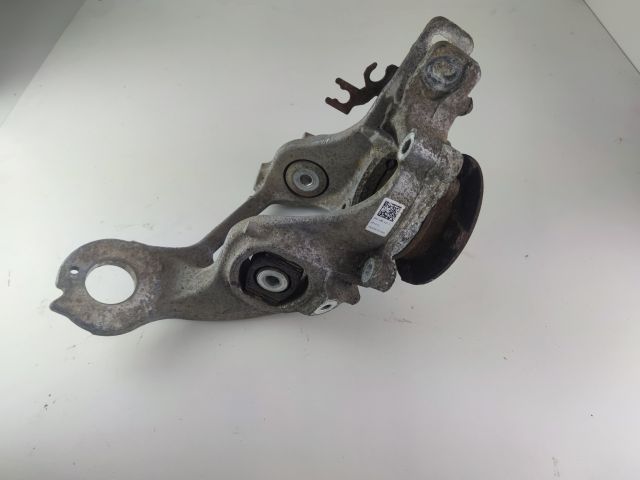 bontott AUDI A4 B8 Bal hátsó Csonkállvány