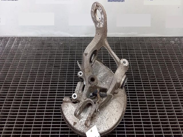 bontott AUDI A4 B8 Bal hátsó Csonkállvány