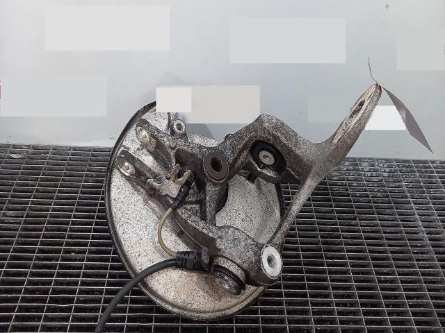 bontott AUDI A4 B8 Bal hátsó Csonkállvány