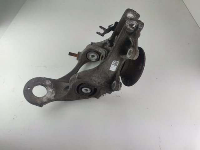 bontott AUDI A4 B8 Bal hátsó Csonkállvány