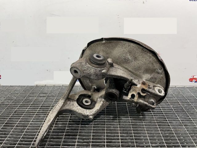 bontott AUDI A4 B8 Bal hátsó Csonkállvány