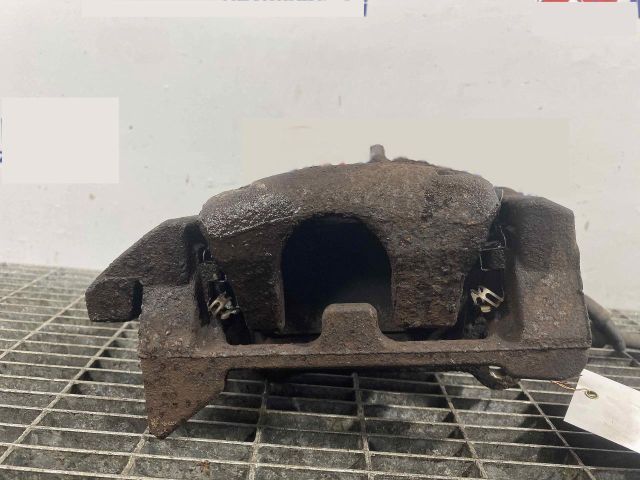 bontott AUDI A4 B8 Bal hátsó Féknyereg Munkahengerrel