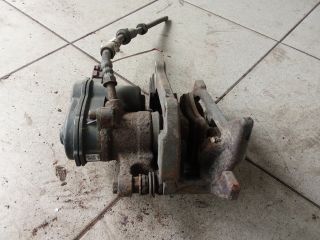 bontott AUDI A4 B8 Bal hátsó Féknyereg Munkahengerrel