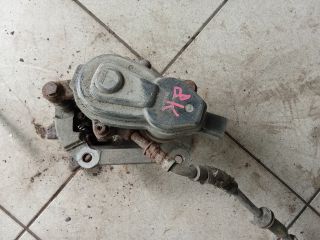 bontott AUDI A4 B8 Bal hátsó Féknyereg Munkahengerrel